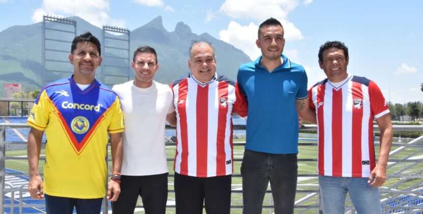 Clásicos del Futbol Mexicano con Jugadores Leyendas