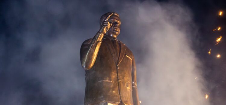 Honran en Monterrey Legado de Don Pedro Treto Cisneros