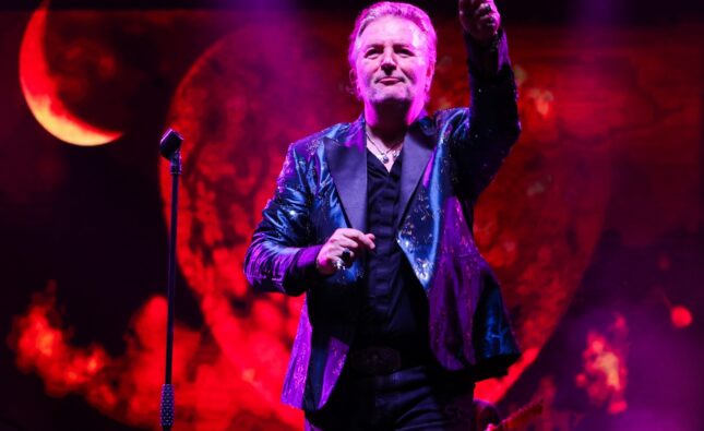 Miguel Mateos en Monterrey: Una Noche Para Volver a Creer en el Rock en Español