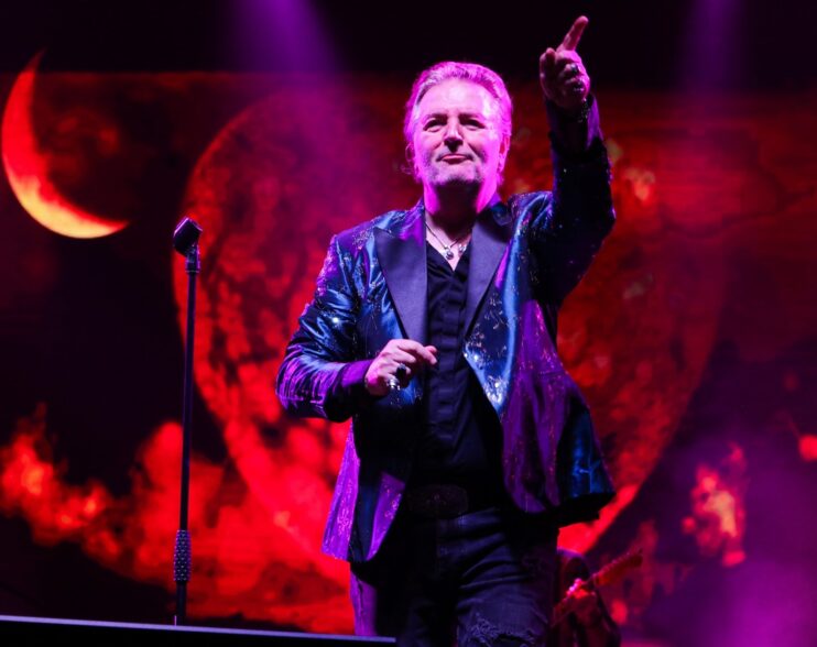 Miguel Mateos en Monterrey: Una Noche Para Volver a Creer en el Rock en Español