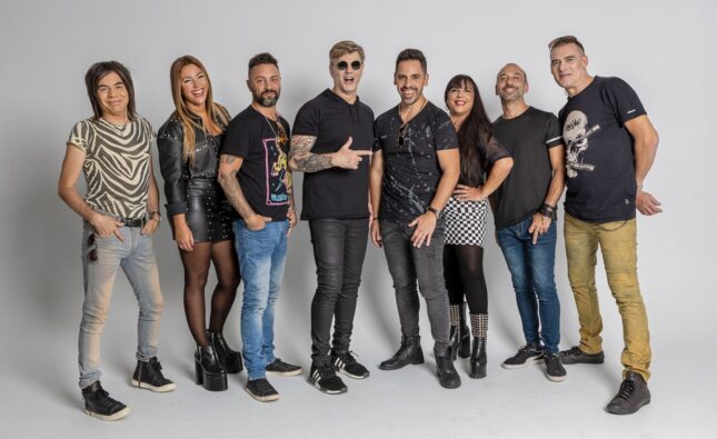 Vilma Palma e Vampiros convirtió Monterrey en una auténtica pachanga noventera