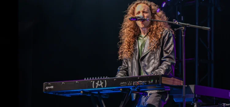 Dennis Atlas presenta “Different World”, adelanto de su álbum Principle