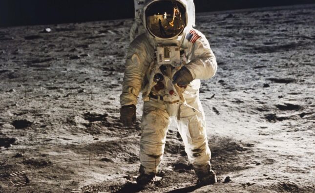 Cuando la Luna deja de ser el tema