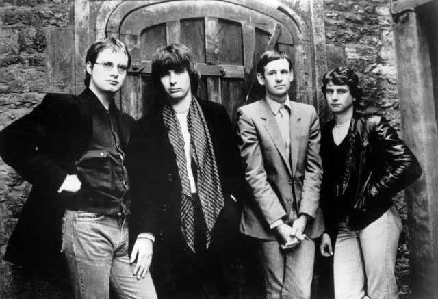 Haciendo planes para Nigel: la ominosa adultez en el rock